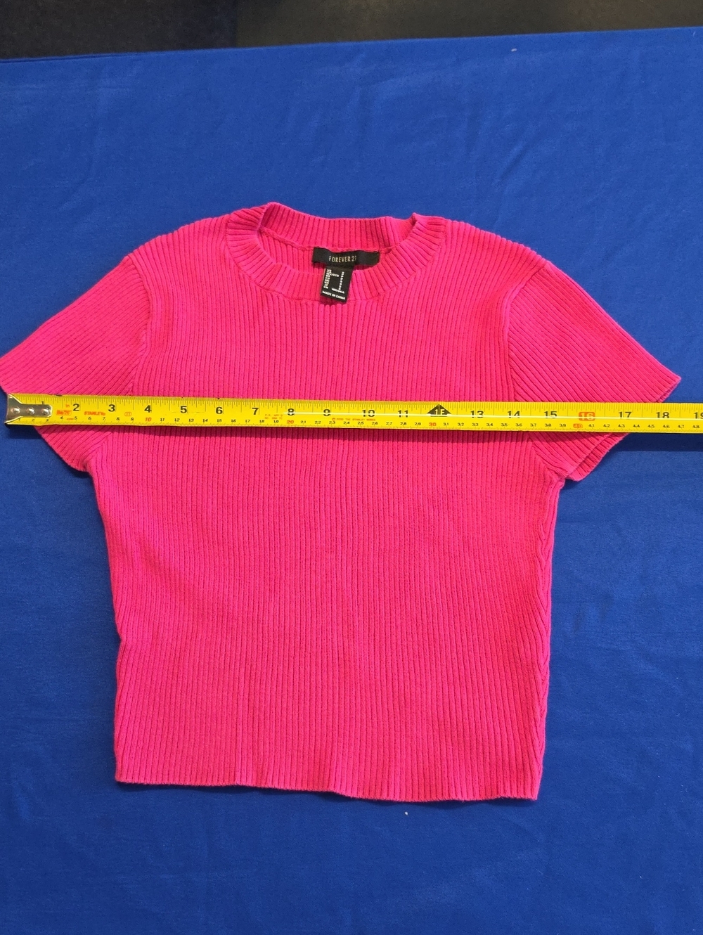 Forever 21 Bright Pink Ribbed Crew Neck Short Sleeve Sweater